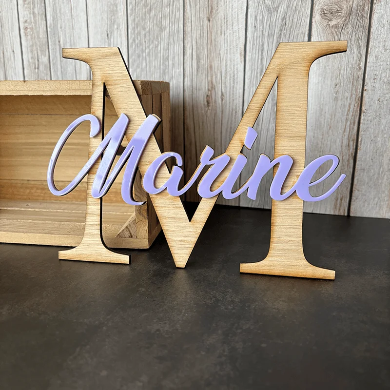 Lettre initiale bois personnalisée prénom décoration murale chambre bébé Kallima Design